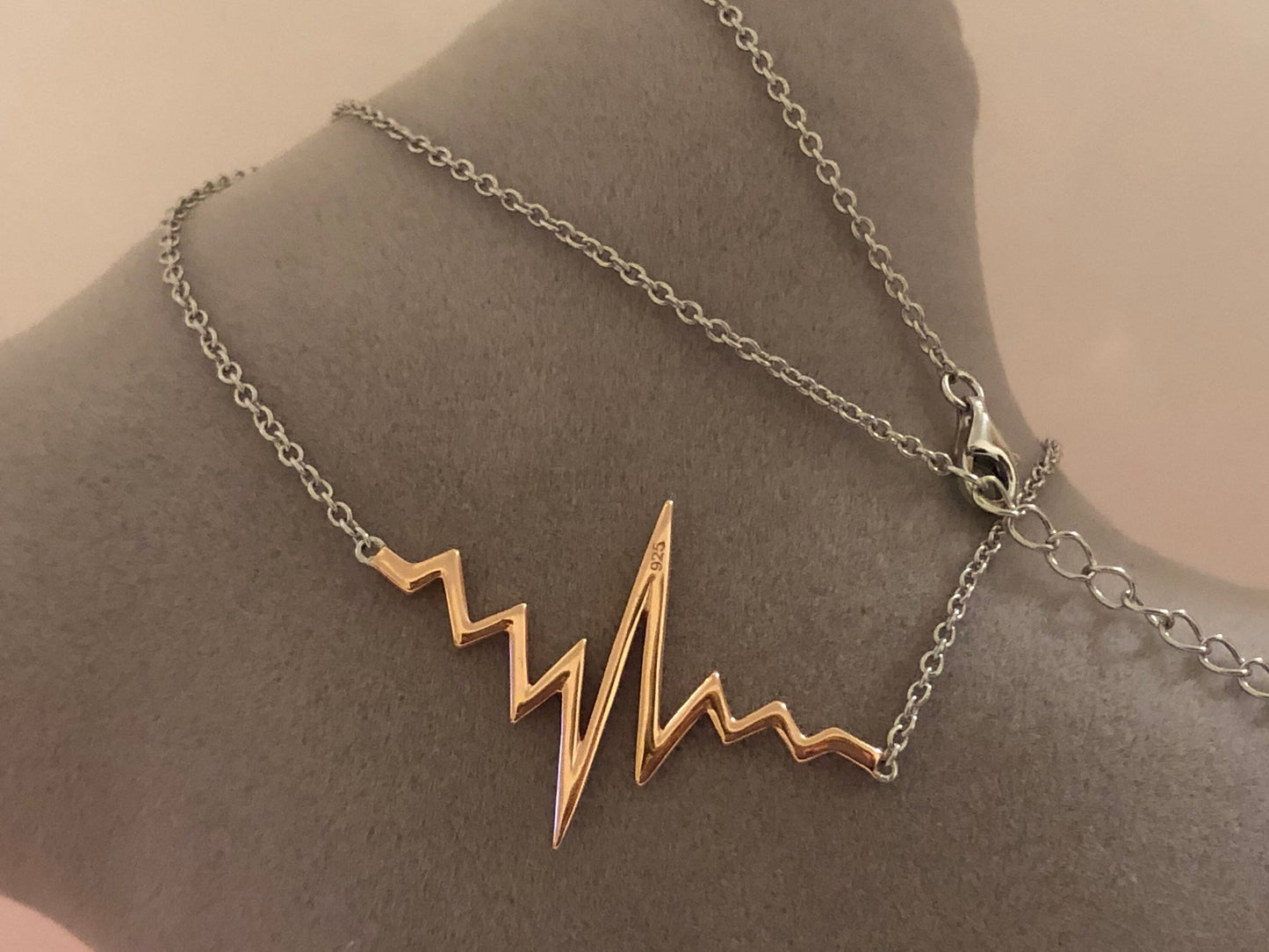 Heart Beat necklace